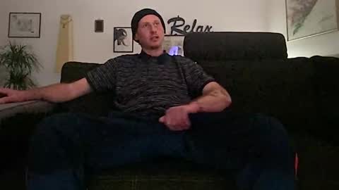 Snapshot of strammer_willi chatting on 01/19/26, 12:36 strammer_willi online show from 01/19/26, 12:36