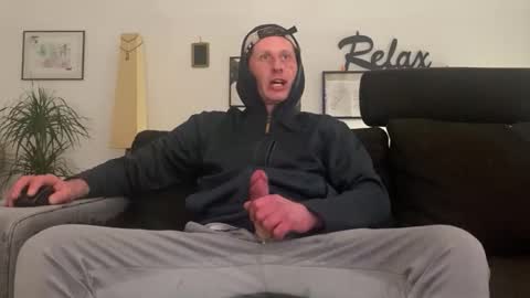 Snapshot of strammer_willi chatting on 02/08/26, 04:49 strammer_willi online show from 02/08/26, 04:49