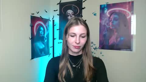 Amalia online show from 09/14/25, 06:40