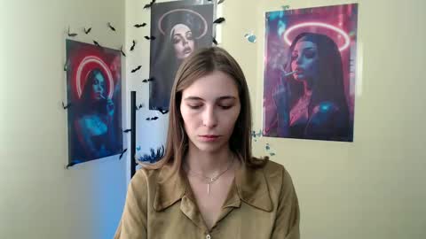 Amalia online show from 09/27/25, 06:18