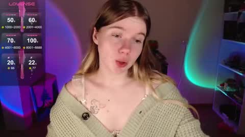 Juli online show from 09/21/25, 07:37