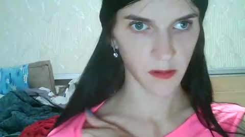 Strawberry Storm online show from 09/08/25, 05:23