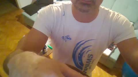 Snapshot of streaml1n3d chatting on 04/18/26, 07:58 streaml1n3d online show from 04/18/26, 07:58