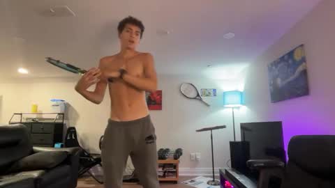 Stretch online show from 11/10/25, 12:42