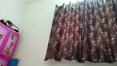 strip_couple_love1 online show from 09/25/25, 07:45