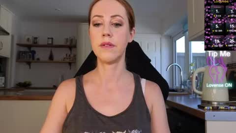 Amorina online show from 07/29/26, 11:30