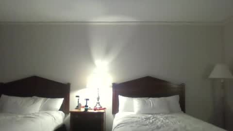 strokeherpokeher online show from 06/15/26, 06:04