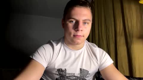 Snapshot of strong_baby chatting on 11/13/25, 08:52 Strong Baby online show from 11/13/25, 08:52