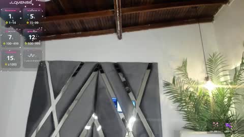 Alexa   online show from 09/18/25, 11:12