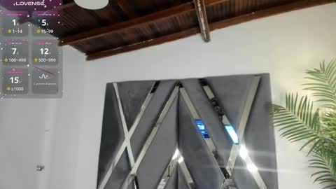 Alexa   online show from 11/06/25, 11:00