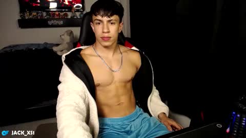Snapshot of strong_jackxxx chatting on 02/14/25, 05:41 Daddy Jack online show from 02/14/25, 05:41