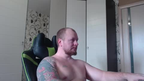 Snapshot of strongass18 chatting on 02/22/26, 10:36 Alex online show from 02/22/26, 10:36