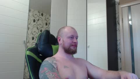 Snapshot of strongass18 chatting on 03/15/26, 02:56 Alex online show from 03/15/26, 02:56