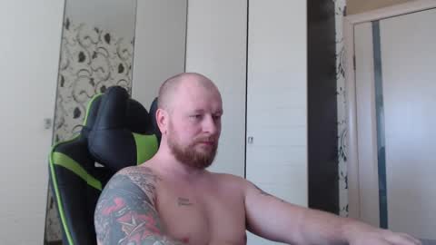 Snapshot of strongass18 chatting on 03/21/26, 10:53 Alex online show from 03/21/26, 10:53