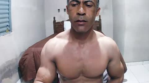 Snapshot of strongdaddyfantastic chatting on 07/29/26, 10:41 strongdaddyfantastic online show from 07/29/26, 10:41