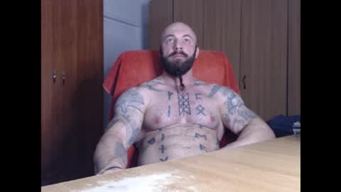 StrongIvan online show from 11/01/25, 06:04