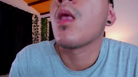 strosa_ online show from 02/09/25, 05:54