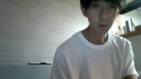 Snapshot of sttkm chatting on 09/15/25, 05:02 Asian boy online show from 09/15/25, 05:02