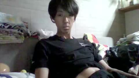 Snapshot of sttkm chatting on 09/28/25, 08:25 Asian boy online show from 09/28/25, 08:25