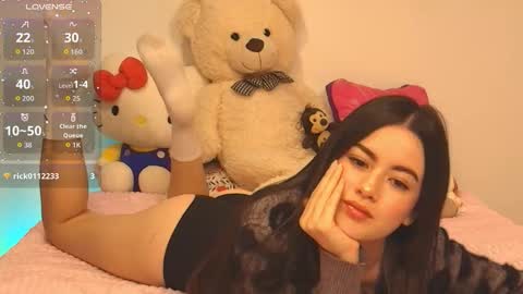 sttrawberry online show from 12/15/25, 12:59