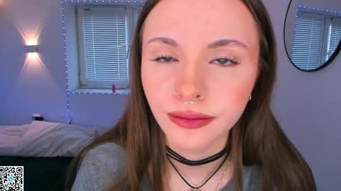 Snapshot of sttyllezz chatting on 05/15/26, 11:01 Olivia online show from 05/15/26, 11:01