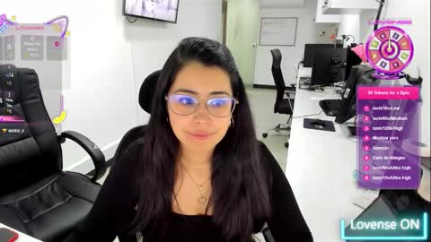 Snapshot of studcb_ chatting on 10/28/25, 10:34 studcb_ online show from 10/28/25, 10:34