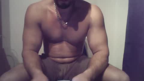 Snapshot of studdotcom chatting on 12/27/24, 06:20 Ero online show from 12/27/24, 06:20