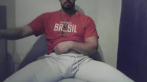 Snapshot of studdotcom chatting on 01/05/25, 05:51 Ero online show from 01/05/25, 05:51