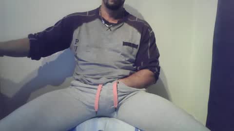 Snapshot of studdotcom chatting on 01/16/25, 06:59 Ero online show from 01/16/25, 06:59