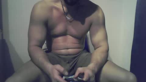 Snapshot of studdotcom chatting on 01/19/25, 04:46 Ero online show from 01/19/25, 04:46