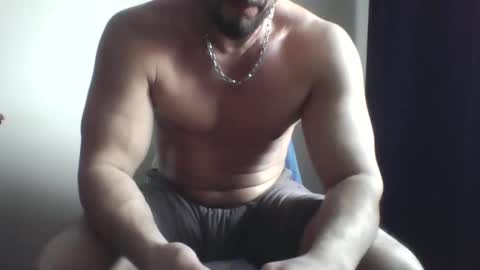 Snapshot of studdotcom chatting on 02/25/25, 11:41 Ero online show from 02/25/25, 11:41