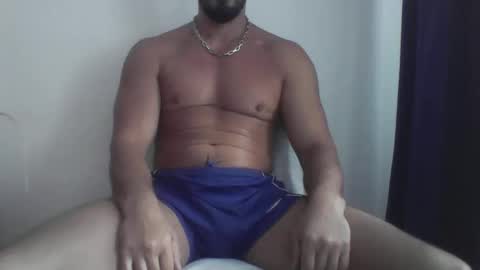 Snapshot of studdotcom chatting on 09/19/25, 09:32 Ero online show from 09/19/25, 09:32