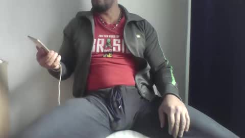 Snapshot of studdotcom chatting on 10/06/25, 08:56 Ero online show from 10/06/25, 08:56