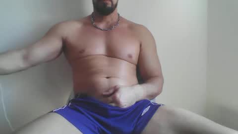 Snapshot of studdotcom chatting on 04/19/26, 08:35 Ero online show from 04/19/26, 08:35