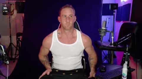 Snapshot of studforyouall chatting on 10/13/25, 01:27 Ryan Long online show from 10/13/25, 01:27