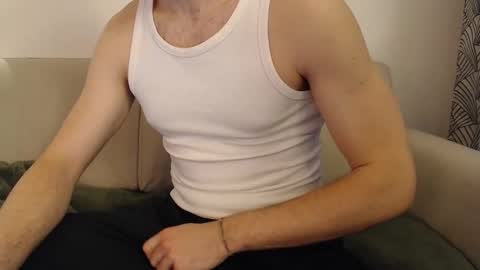 Stud From Paris online show from 02/26/26, 04:17