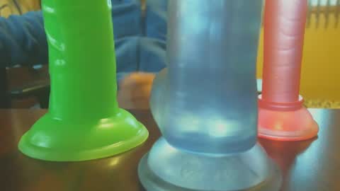 Snapshot of studinto chatting on 02/26/25, 10:42 BadBrad online show from 02/26/25, 10:42