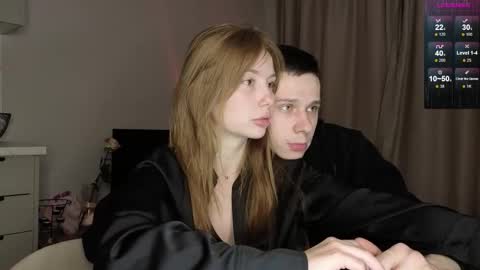 Snapshot of stupidmove chatting on 10/25/25, 09:42 Adam Eva online show from 10/25/25, 09:42