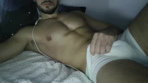 Snapshot of stv8000 chatting on 11/22/25, 07:24 STV8000 online show from 11/22/25, 07:24