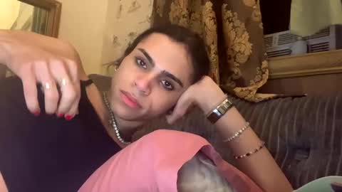 Snapshot of stxllaxcx chatting on 10/06/25, 12:19 stxllaxcx online show from 10/06/25, 12:19