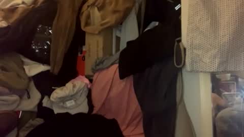 Snapshot of stxllaxcx chatting on 10/06/25, 12:24 stxllaxcx online show from 10/06/25, 12:24