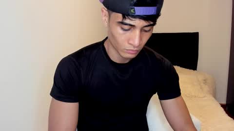 Snapshot of stylish_men chatting on 09/28/25, 07:30 stylish men online show from 09/28/25, 07:30