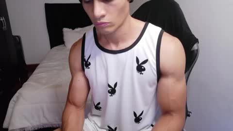 Snapshot of stylishman01 chatting on 05/30/26, 09:34 stylish man online show from 05/30/26, 09:34