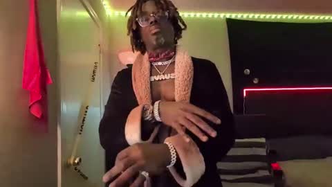 Hot Chocolate online show from 10/05/25, 06:56