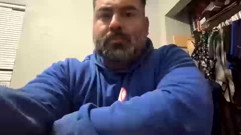 Snapshot of suavecito67 chatting on 10/17/25, 02:15 suavecito67 online show from 10/17/25, 02:15