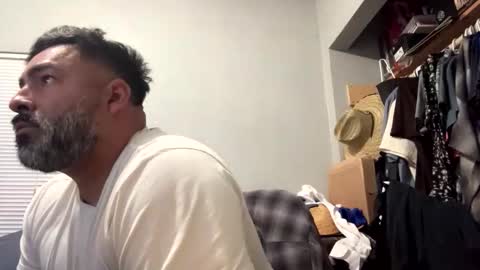 Snapshot of suavecito67 chatting on 10/21/25, 02:34 suavecito67 online show from 10/21/25, 02:34