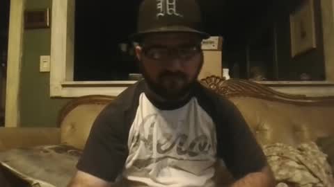 Snapshot of sub_michael41 chatting on 10/08/25, 02:31 sub_michael41 online show from 10/08/25, 02:31