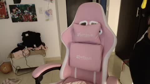 sub_nezuko_69 online show from 01/28/25, 11:17