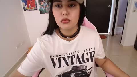 sub_nezuko_69 online show from 02/26/25, 04:45