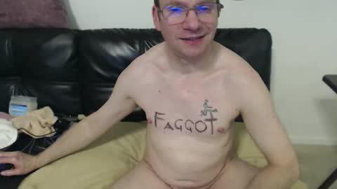 Snapshot of subfag4you chatting on 10/25/25, 06:54 Sub Bottom for You online show from 10/25/25, 06:54